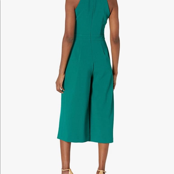 NWT Vince Camuto Bow Neck Halter Cropped Jumpsuit - Picture 2 of 7